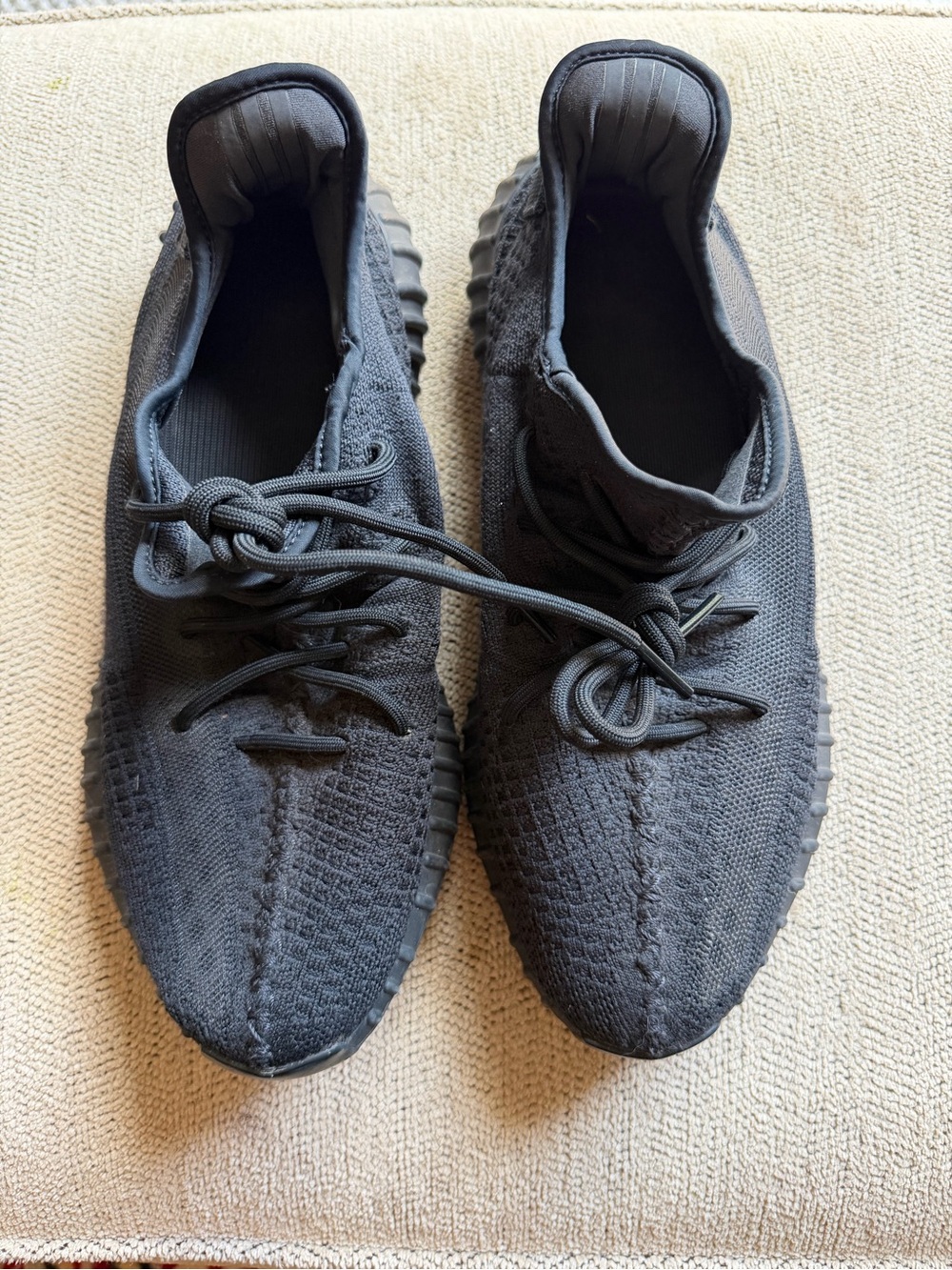 Men's Black Yeezy Sneakers 12.5